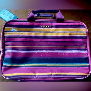 TUMI - Travel Kit NEW